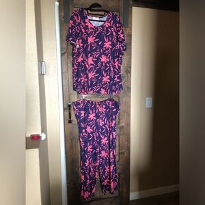 Super soft knit 2 piece lounge set by Stan Herman